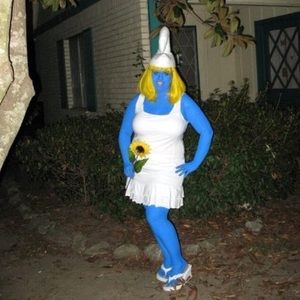 Meet your Posher, Lenore